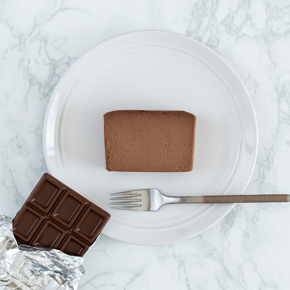 Very popular with both children and adults! Standard popular flavor chocolate cheese terrine
